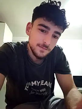 yasinesra757  online show from March 6, 2026, 12:05 am