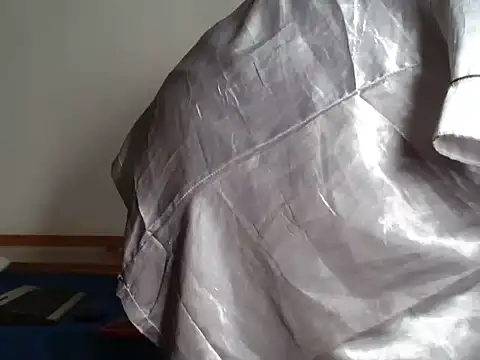 KinkyP6966 online show from November 5, 2025, 7:17 pm