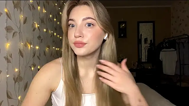 Snapshot of OrethaEredia chatting on January 18, 2026, 5:05 pm OrethaEredia online show from January 18, 2026, 5:05 pm