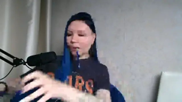 Snapshot of FatalFlirt chatting on October 31, 2025, 12:13 pm FatalFlirt online show from October 31, 2025, 12:13 pm