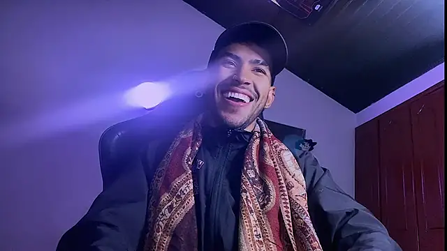 Snapshot of 3v1l chatting on January 7, 2026, 5:01 am 3v1l online show from January 7, 2026, 5:01 am