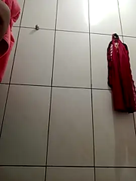 lolo sfdinhaa online show from November 13, 2025, 6:34 pm