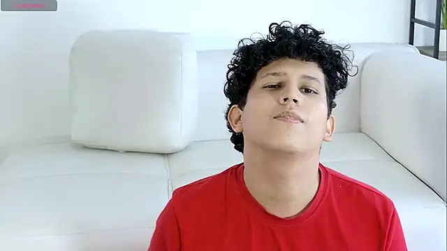 Snapshot of DamianVice chatting on November 4, 2025, 3:38 pm DamianVice online show from November 4, 2025, 3:38 pm