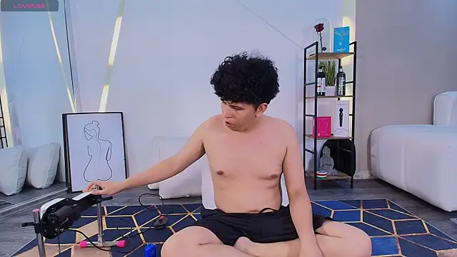 Snapshot of DamianVice chatting on November 22, 2025, 4:44 am DamianVice online show from November 22, 2025, 4:44 am