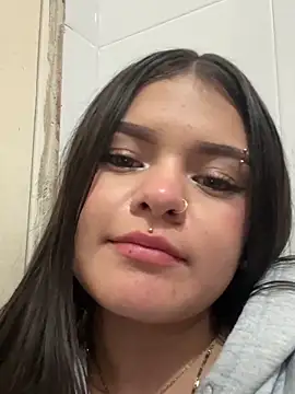 Snapshot of Camila_Duarte_ chatting on November 5, 2025, 2:36 am Camila Duarte online show from November 5, 2025, 2:36 am