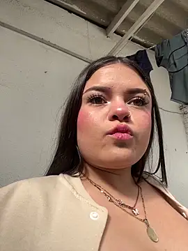 Snapshot of Camila_Duarte_ chatting on November 8, 2025, 1:36 pm Camila Duarte online show from November 8, 2025, 1:36 pm