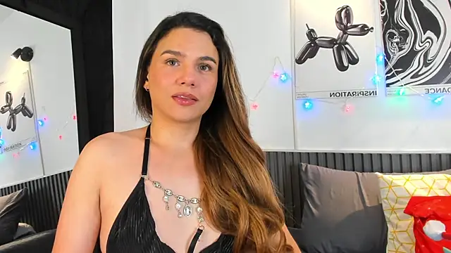 Cloe Bonne online show from December 21, 2025, 8:09 pm