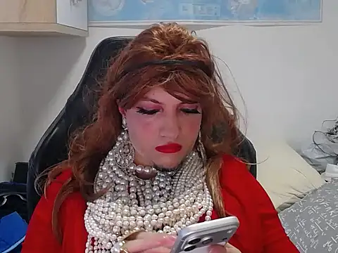 VanesaCrossic online show from February 7, 2026, 10:01 am