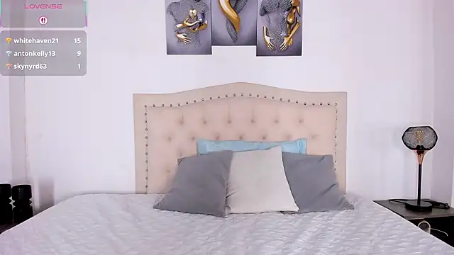 bustyluciana      online show from March 8, 2026, 10:24 pm