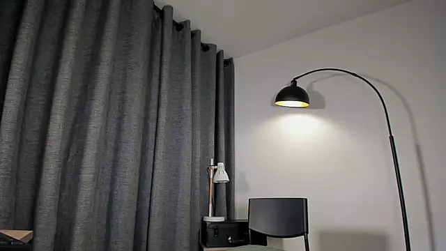 Snapshot of lianewhite chatting on November 9, 2025, 12:14 am lianewhite online show from November 9, 2025, 12:14 am