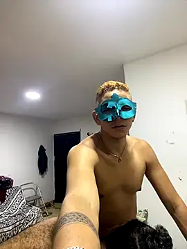 Snapshot of Dylams_maja chatting on November 16, 2025, 8:52 am Dylams maja online show from November 16, 2025, 8:52 am