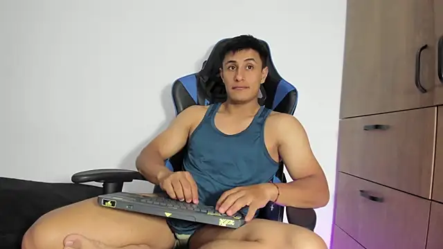 dorman boy online show from February 17, 2026, 2:09 am