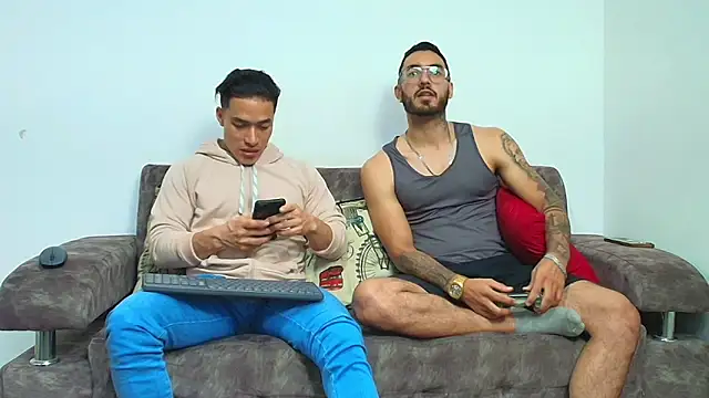 thebadboys05 online show from May 15, 2026, 3:48 am