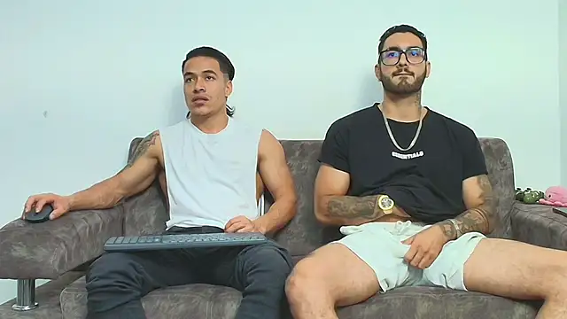 thebadboys05 online show from February 12, 2026, 6:24 am