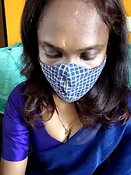 Queen-dhivya online show from March 26, 2026, 7:28 am