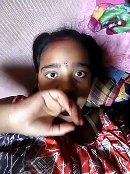 cuteriya5 online show from November 14, 2025, 5:33 am