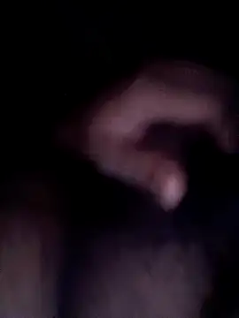 bearslove143 online show from April 7, 2026, 9:00 am