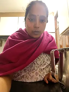 Snapshot of Hot-Sana2 chatting on November 15, 2025, 1:48 pm Hot-Sana2 online show from November 15, 2025, 1:48 pm