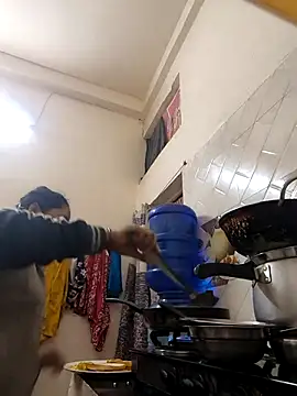 Snapshot of Hot-Sana2 chatting on November 11, 2025, 5:46 am Hot-Sana2 online show from November 11, 2025, 5:46 am