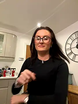 EmLovesxx online show from November 21, 2025, 12:31 am