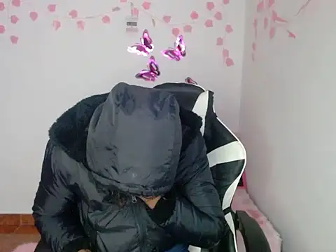 Snapshot of Samanta_777 chatting on November 29, 2025, 9:15 pm Samanta 777 online show from November 29, 2025, 9:15 pm