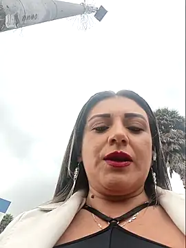 cataleyamyst online show from November 13, 2025, 8:02 pm