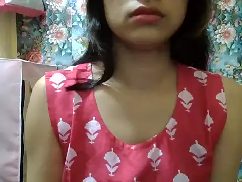 Snapshot of pragya_44 chatting on November 8, 2025, 3:48 pm pragya 44 online show from November 8, 2025, 3:48 pm