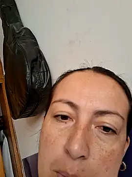 Lauryn Jones online show from May 24, 2026, 6:52 pm