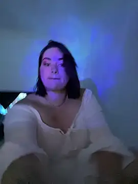 Snapshot of Romina_foxxx_ chatting on November 10, 2025, 12:54 pm Romina foxxx online show from November 10, 2025, 12:54 pm