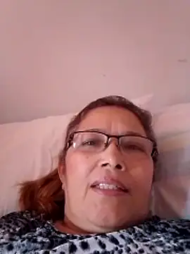 Snapshot of Cessi50 chatting on May 19, 2026, 10:28 pm Cessi50 online show from May 19, 2026, 10:28 pm