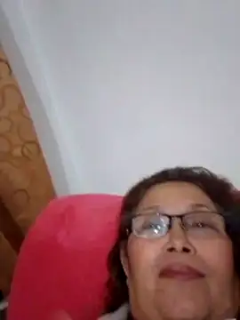 Snapshot of Cessi50 chatting on May 3, 2026, 11:52 pm Cessi50 online show from May 3, 2026, 11:52 pm