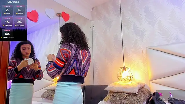 Snapshot of laurettedela_rouse chatting on December 15, 2025, 10:43 am laurettedela rouse online show from December 15, 2025, 10:43 am