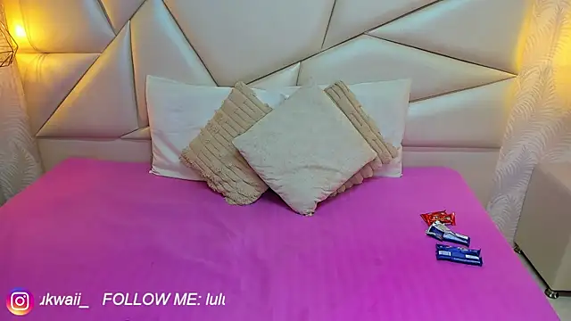 Snapshot of laurettedela_rouse chatting on November 24, 2025, 11:43 am laurettedela rouse online show from November 24, 2025, 11:43 am