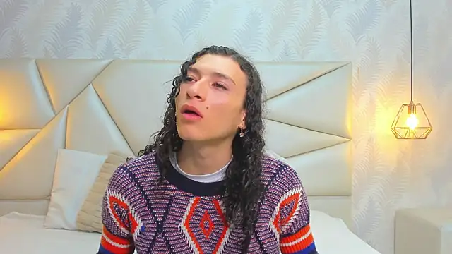 Snapshot of laurettedela_rouse chatting on November 14, 2025, 11:03 am laurettedela rouse online show from November 14, 2025, 11:03 am