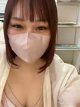 reika33 online show from February 13, 2026, 7:30 am