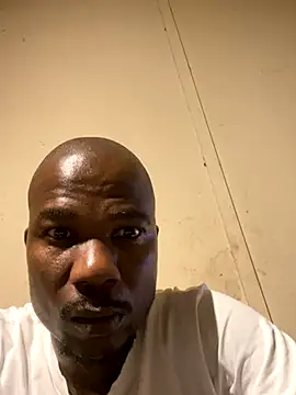 Snapshot of Ndodemnyama@xh chatting on November 11, 2025, 10:26 pm Ndodemnyamaxh online show from November 11, 2025, 10:26 pm