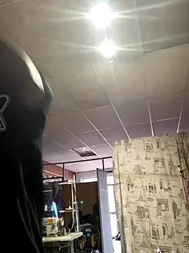 Snapshot of Ndodemnyama@xh chatting on November 16, 2025, 6:51 am Ndodemnyamaxh online show from November 16, 2025, 6:51 am