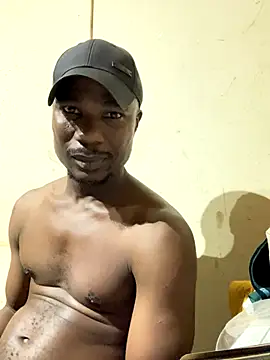 Snapshot of Ndodemnyama@xh chatting on November 14, 2025, 5:05 pm Ndodemnyamaxh online show from November 14, 2025, 5:05 pm