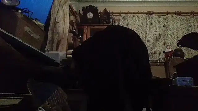 Snapshot of jigglethaypussi chatting on December 17, 2025, 7:02 am jigglethaypussi online show from December 17, 2025, 7:02 am