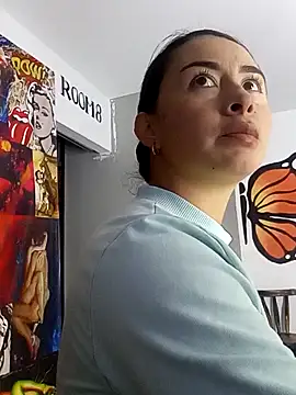 Snapshot of NathyMilf_ chatting on November 29, 2025, 11:27 pm NathyMilf online show from November 29, 2025, 11:27 pm