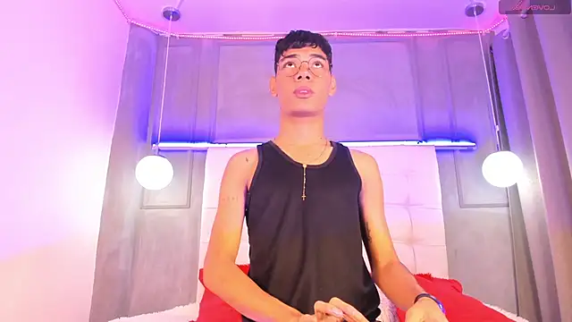 im zayn  online show from December 16, 2025, 8:35 pm