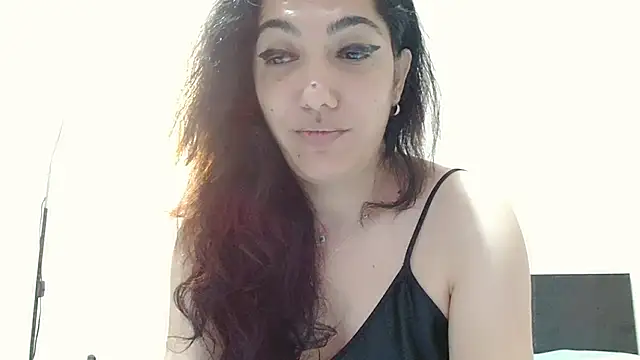 CharmingPearl online show from November 5, 2025, 9:29 pm