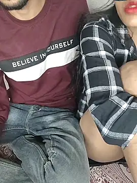 Snapshot of baby_Cpl21 chatting on November 17, 2025, 4:44 pm baby Cpl21 online show from November 17, 2025, 4:44 pm