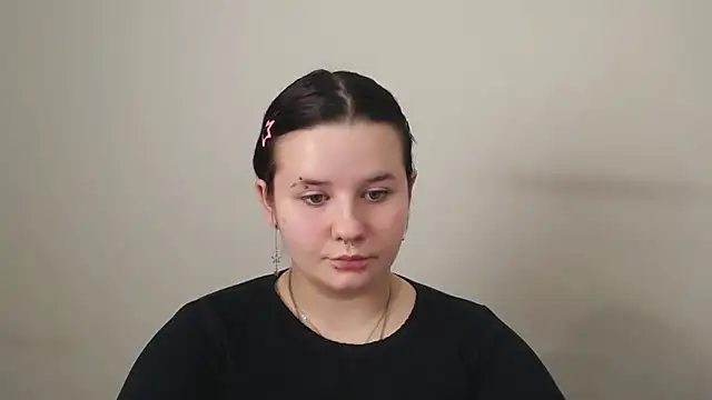 Snapshot of Siren_Dahlia_ chatting on November 1, 2025, 10:42 am Siren Dahlia online show from November 1, 2025, 10:42 am