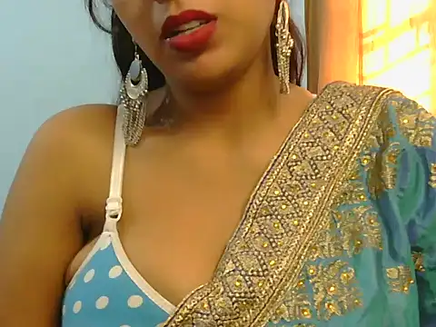 Snapshot of roja-1 chatting on November 25, 2025, 8:36 am roja-1 online show from November 25, 2025, 8:36 am