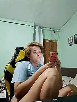 BIADELICIA1 online show from February 12, 2026, 9:42 am