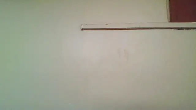 BeckyJalia online show from November 30, 2025, 4:02 am