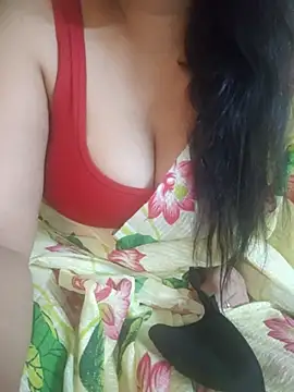 mouni499 online show from April 4, 2026, 2:23 pm