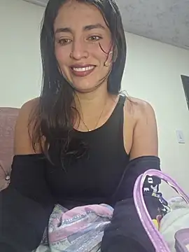 GISELLA   online show from December 3, 2025, 11:09 am