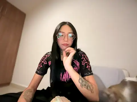 Snapshot of JIORYOvO chatting on November 27, 2025, 1:39 am JIORYOvO online show from November 27, 2025, 1:39 am